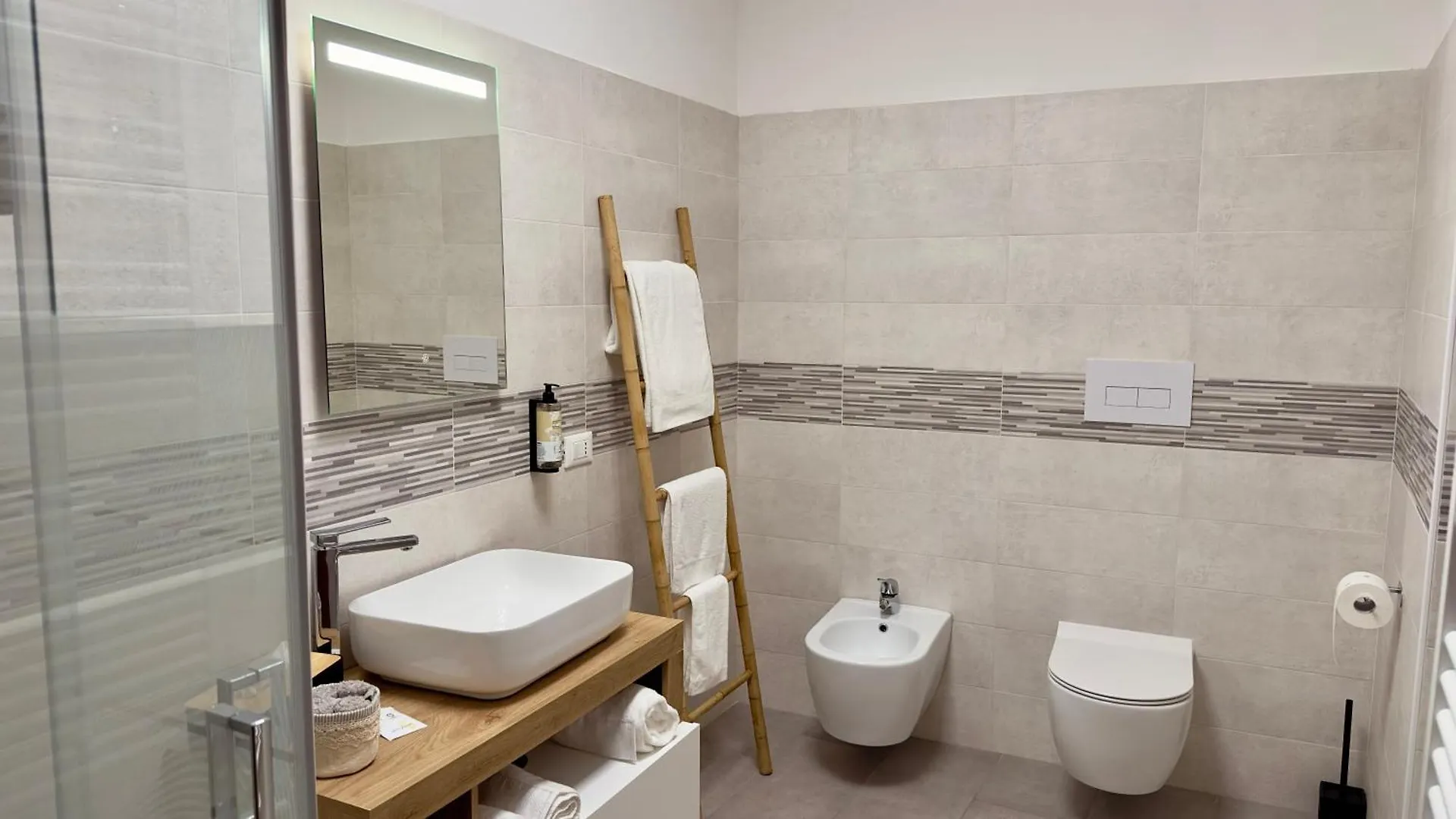 Casa Faet Apartment Adro