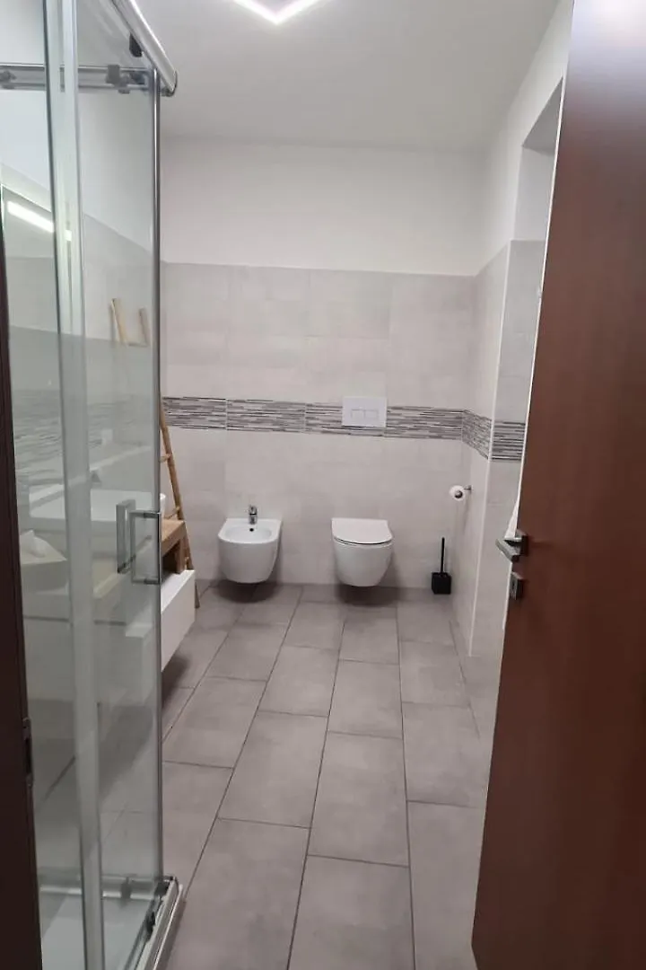 Casa Faet Apartment Adro