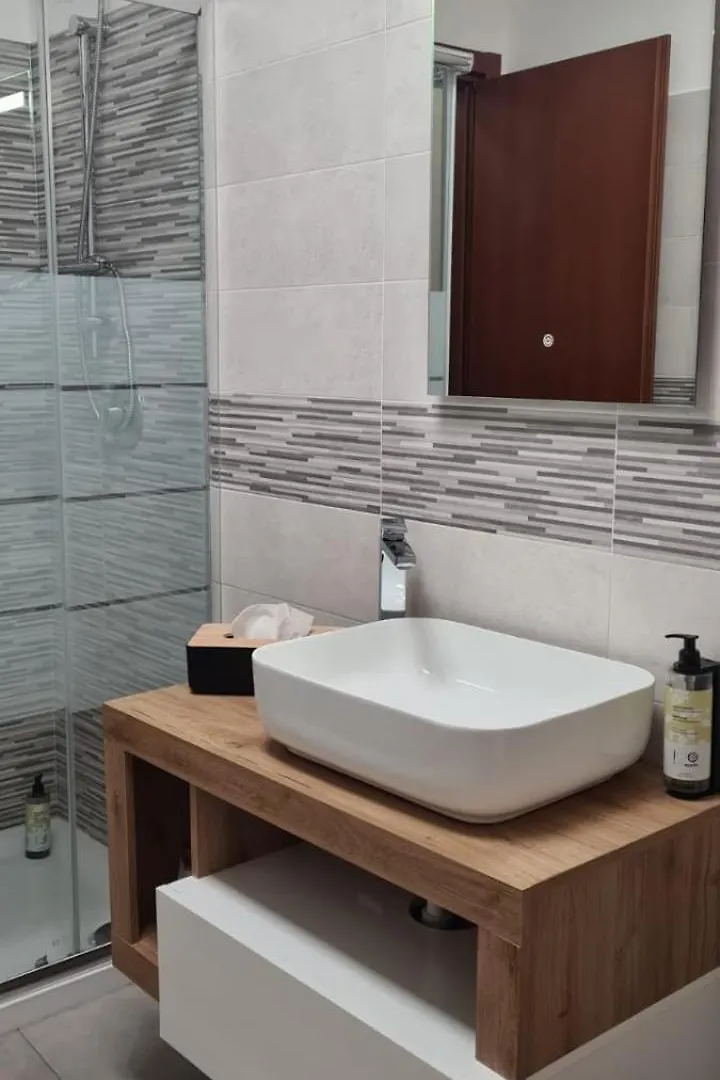 Casa Faet Apartment Adro